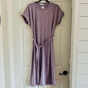 Gilli Heather Lavender Midi T-Shirt Dress with Belt
